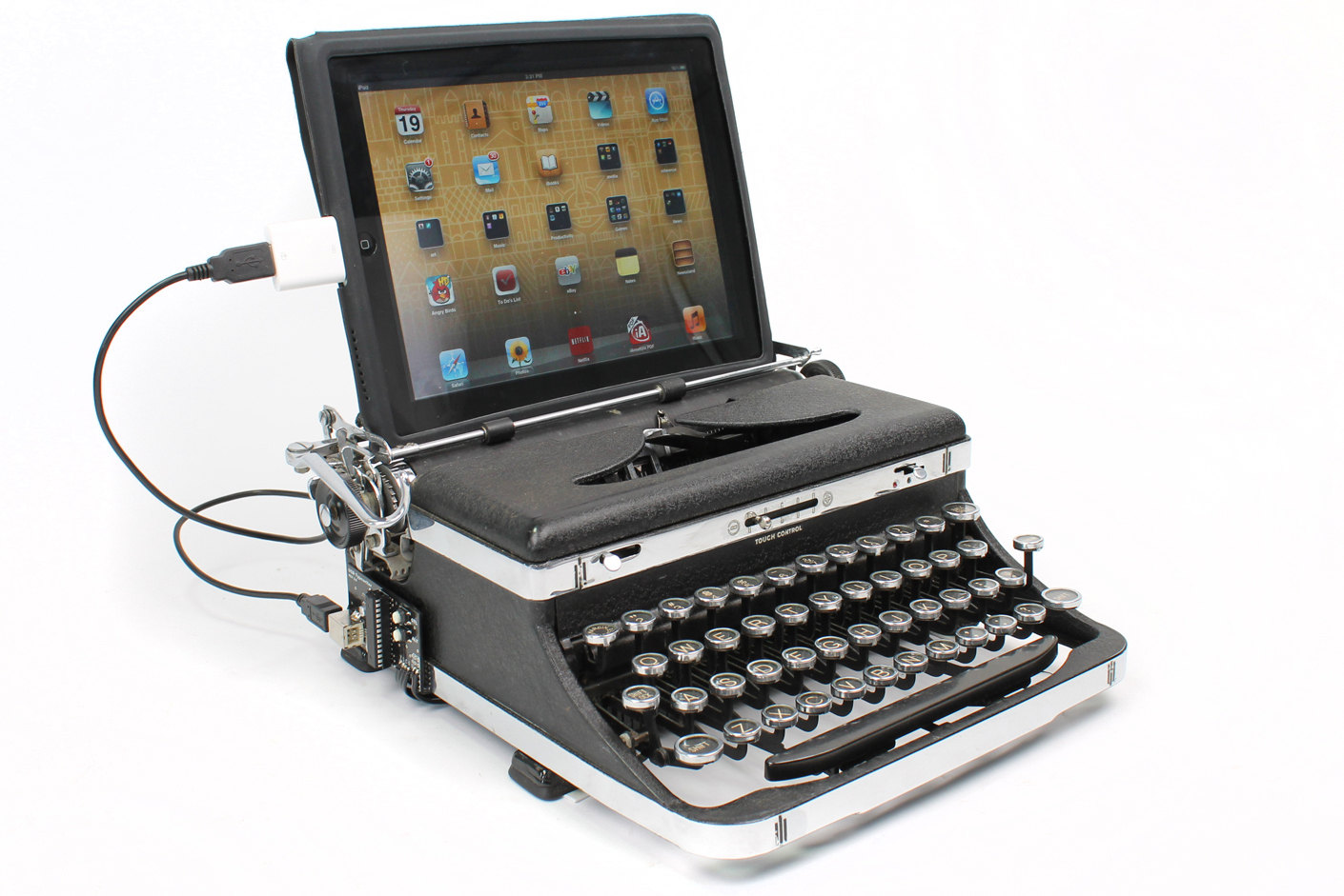 USB Typewriter iPad Dock